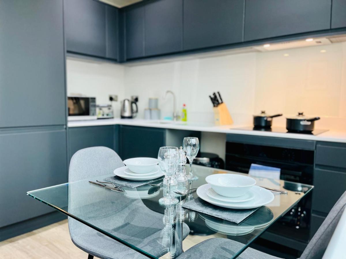Stylish Studio Apartment Near To Old Trafford Stadium Манчестер Экстерьер фото
